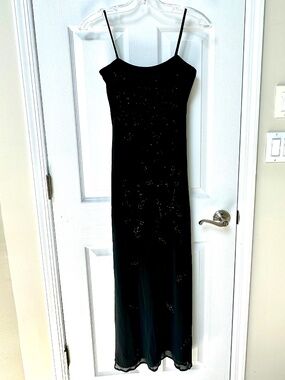 Black Beaded Laundry by Shelli Segal gown